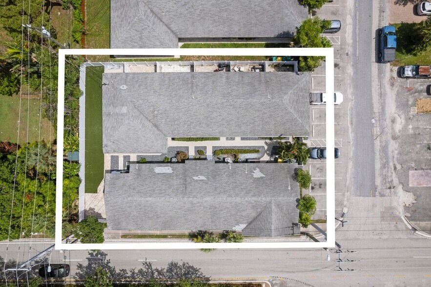 More Photos Of 1301 NE 16th Ter, Fort Lauderdale Apartments For Sale