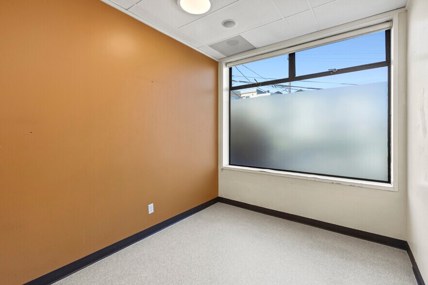 More Photos Of 455 Arkansas St, San Francisco Office For Lease