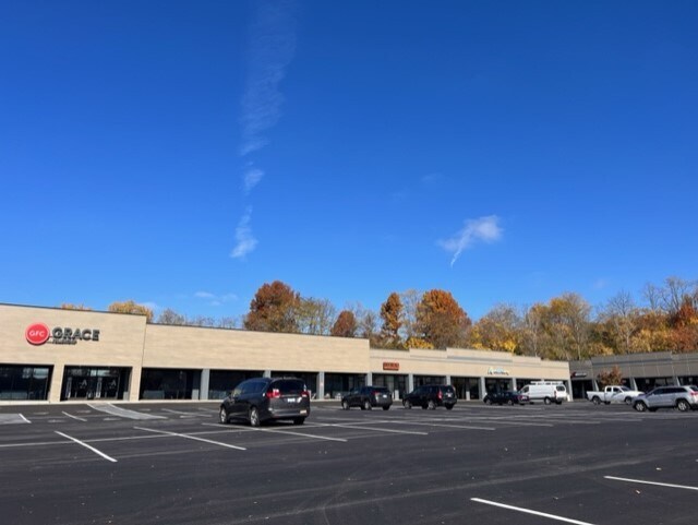 More Photos Of 90 Alexandria Pike, Fort Thomas Unknown For Lease