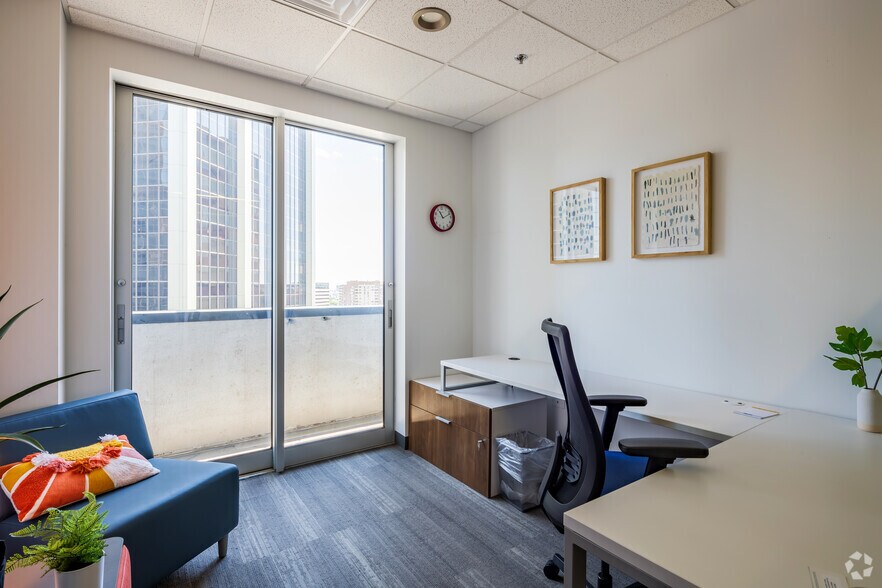 More Photos Of 110 16th St, Denver Coworking Space