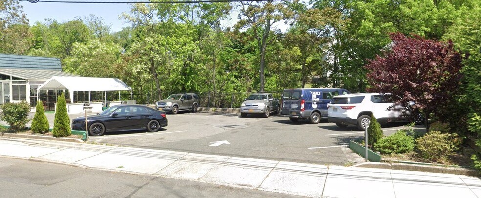 More Photos Of 531 N Main St, Port Chester Restaurant For Lease