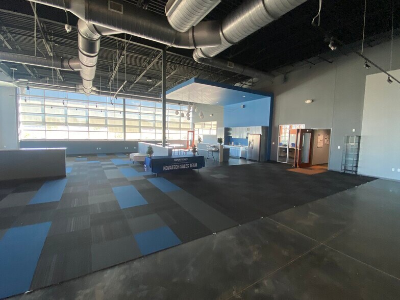 More Photos Of 7251 Appling Farms Pky, Memphis Warehouse For Lease