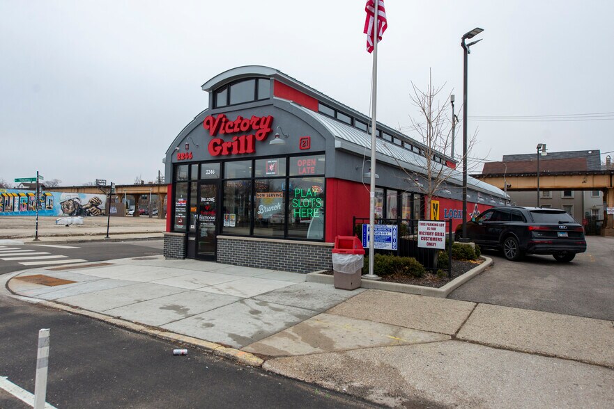 More Photos Of 2246 N Milwaukee Ave, Chicago Restaurant For Lease
