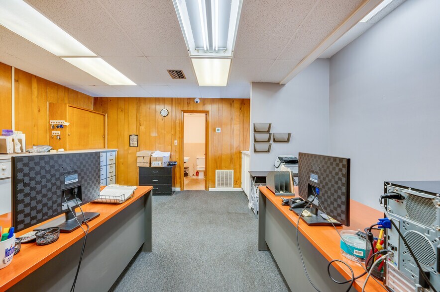 More Photos Of 112 Center St, Daytona Beach Office Residential For Sale