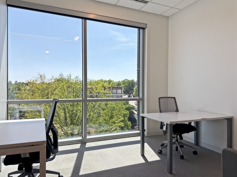 More Photos Of 355 S Main St, Greenville Coworking Space