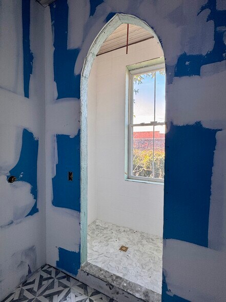 More Photos Of 2720 Cleveland St, Elloree Storefront Retail Residential For Sale