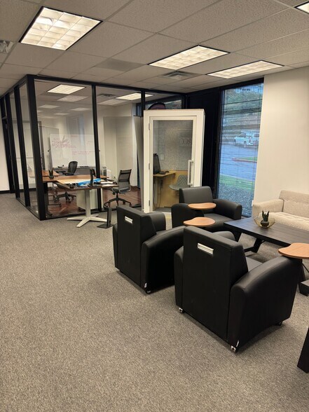 More Photos Of 2319 S Foothill Dr, Salt Lake City Office For Lease