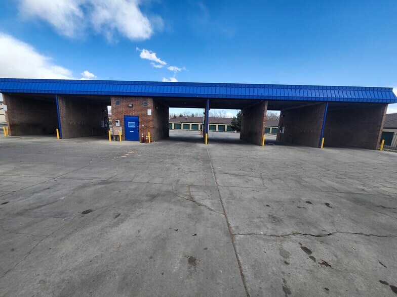 More Photos Of 4731 Astrozon Blvd, Colorado Springs Carwash For Sale
