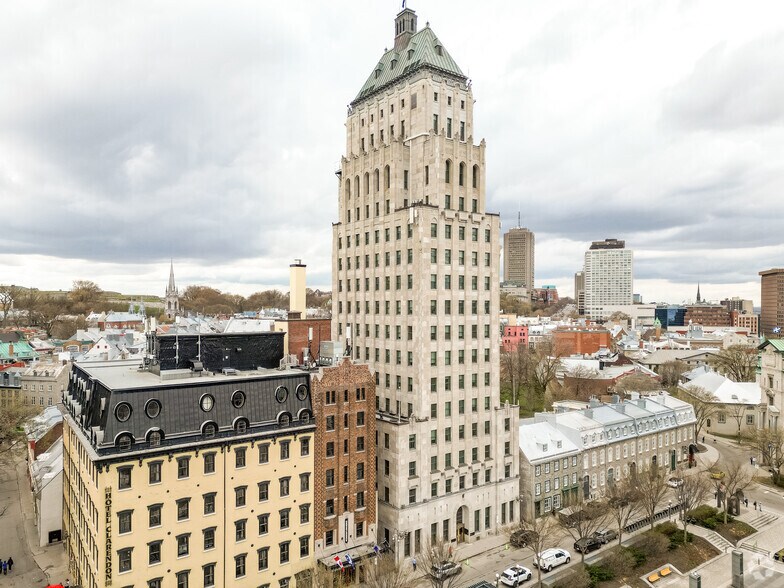 Primary Photo Of 65 Rue Sainte-Anne, Québec Office For Sale