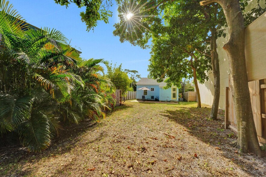 More Photos Of 301 SW 9th St, Fort Lauderdale Apartments For Sale