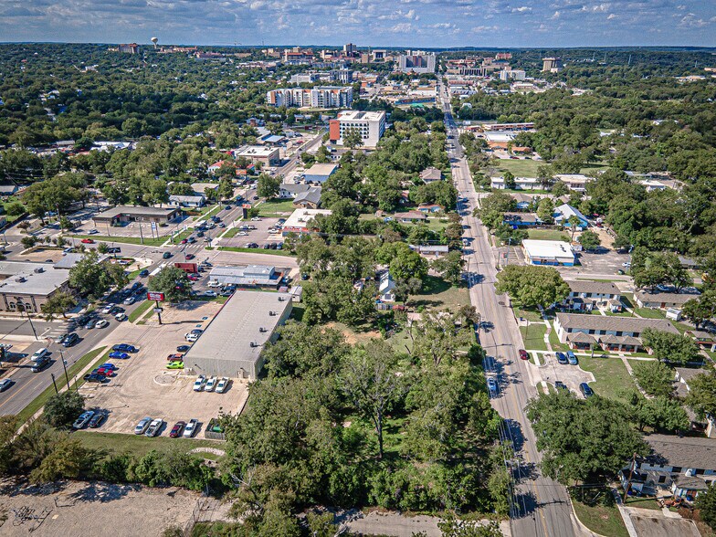 More Photos Of 722 S LBJ, San Marcos Land For Sale