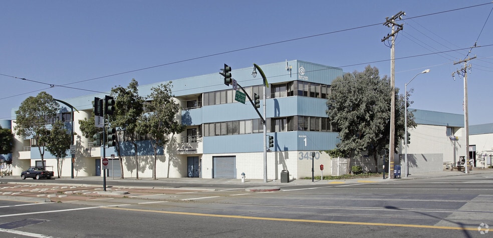 More Photos Of 3450 3rd St, San Francisco Research And Development For Sale