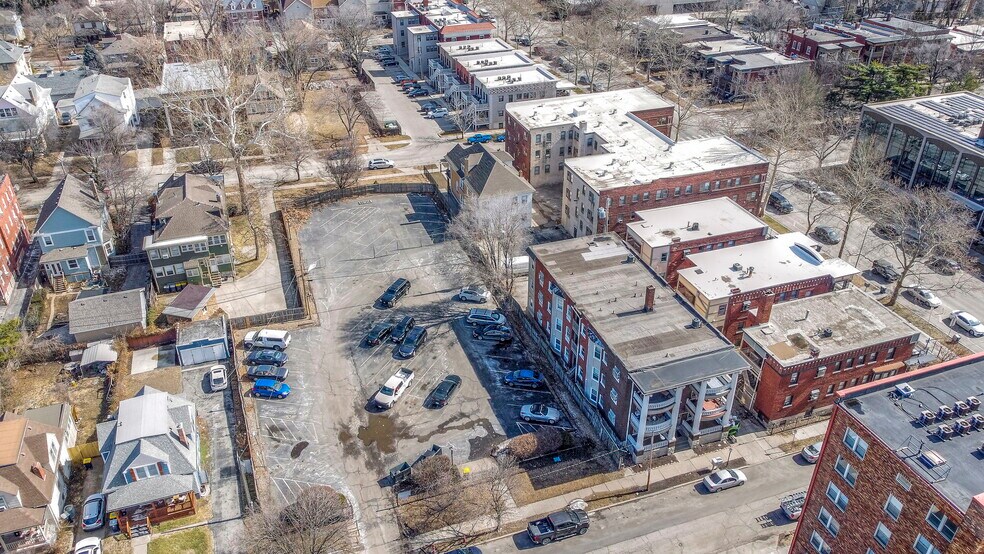 More Photos Of 3433-3435 Central St, Kansas City Apartments For Sale