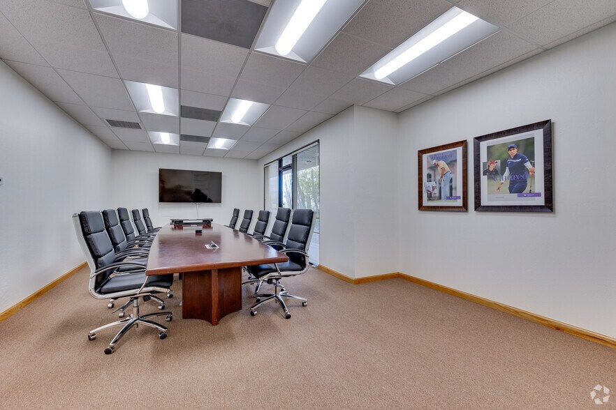 More Photos Of 7518 E Elbow Bend Rd, Carefree Office For Sale