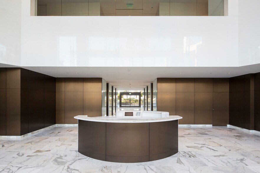 More Photos Of 8484 Wilshire Blvd, Beverly Hills Coworking Space