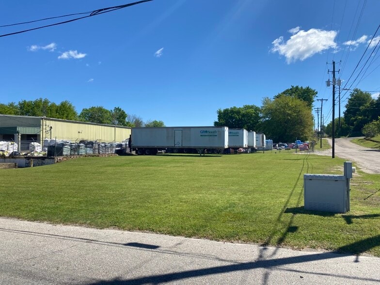 More Photos Of 620 N McDonough St, Montgomery Warehouse For Sale