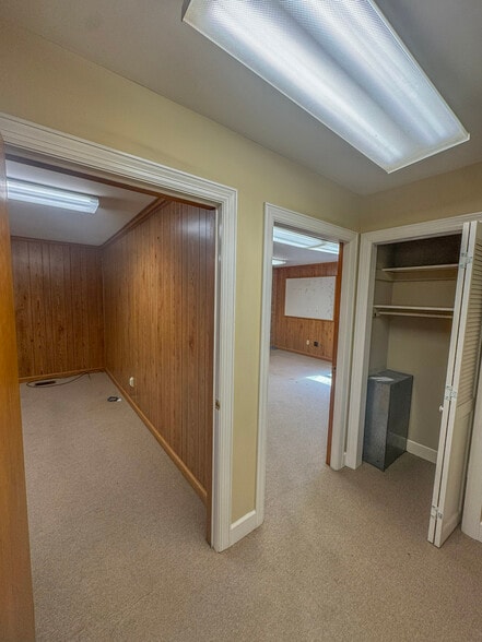 More Photos Of 3016 Ambrose Ave, Nashville Office Residential For Lease