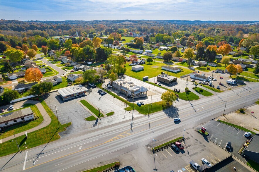 More Photos Of 1122 Hebron Rd, Heath Restaurant For Sale