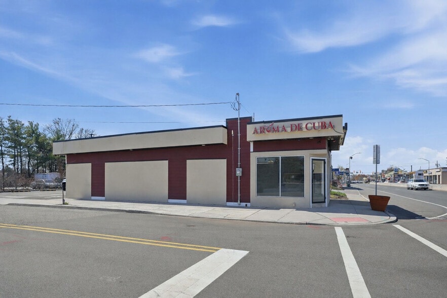 More Photos Of 27-16 Broadway, Fair Lawn Land For Lease