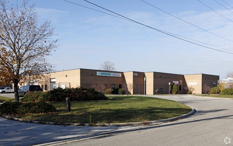 Primary Photo Of 750 Darlene Ct, Burlington Warehouse For Lease
