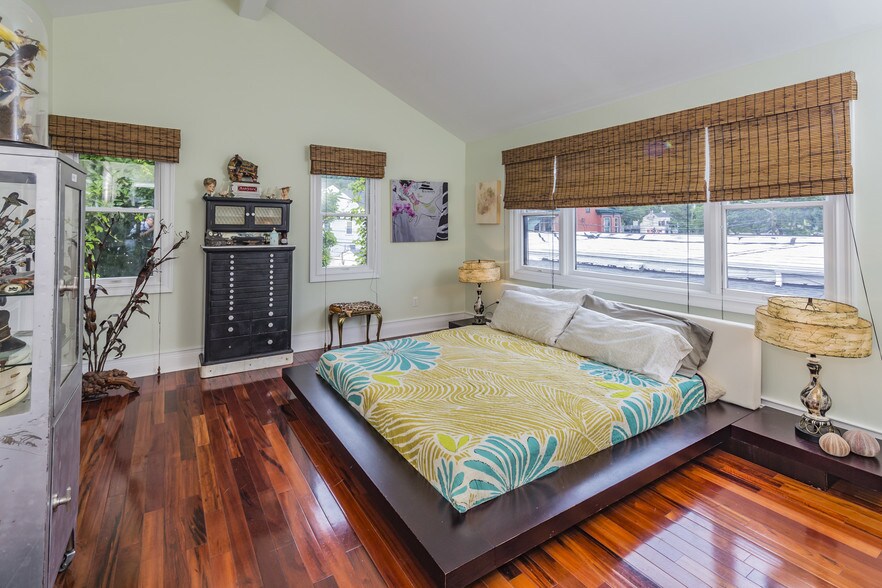 More Photos Of 12 N Main St, Lambertville Storefront Retail Office For Sale