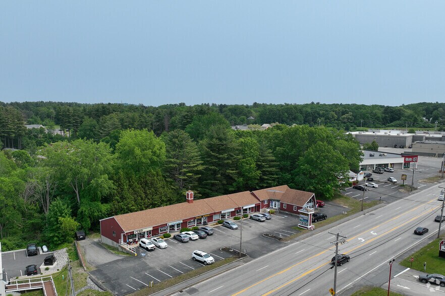 More Photos Of 21-23 Plaistow Rd, Plaistow Storefront Retail Office For Lease