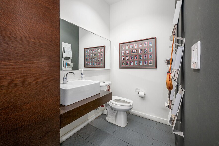 More Photos Of 1342 Coronado Ave, Long Beach Loft Creative Space For Lease