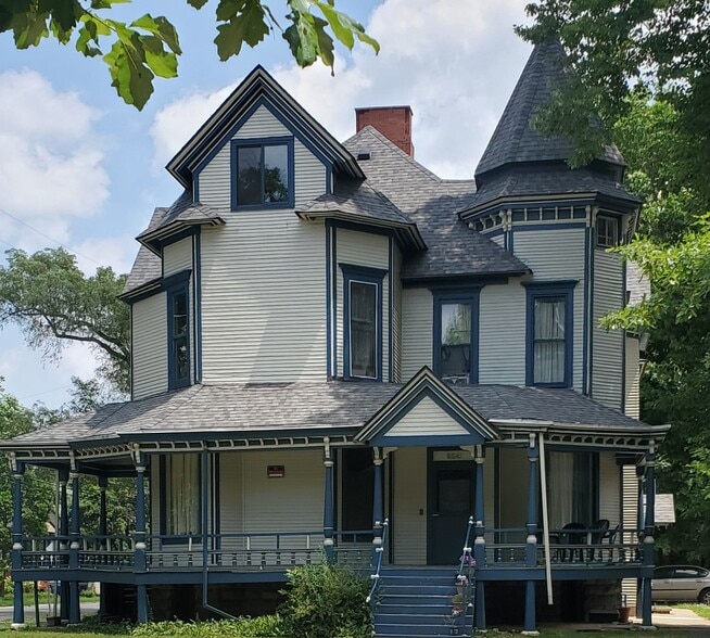 More Photos Of , Kalamazoo Multifamily For Sale