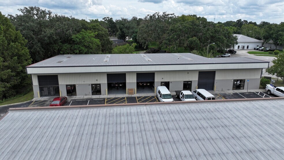 More Photos Of 1700-1708 Kelley Ave, Kissimmee Warehouse For Lease