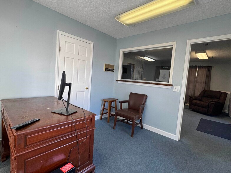 More Photos Of 201 Short St, Kingstree Office Residential For Sale