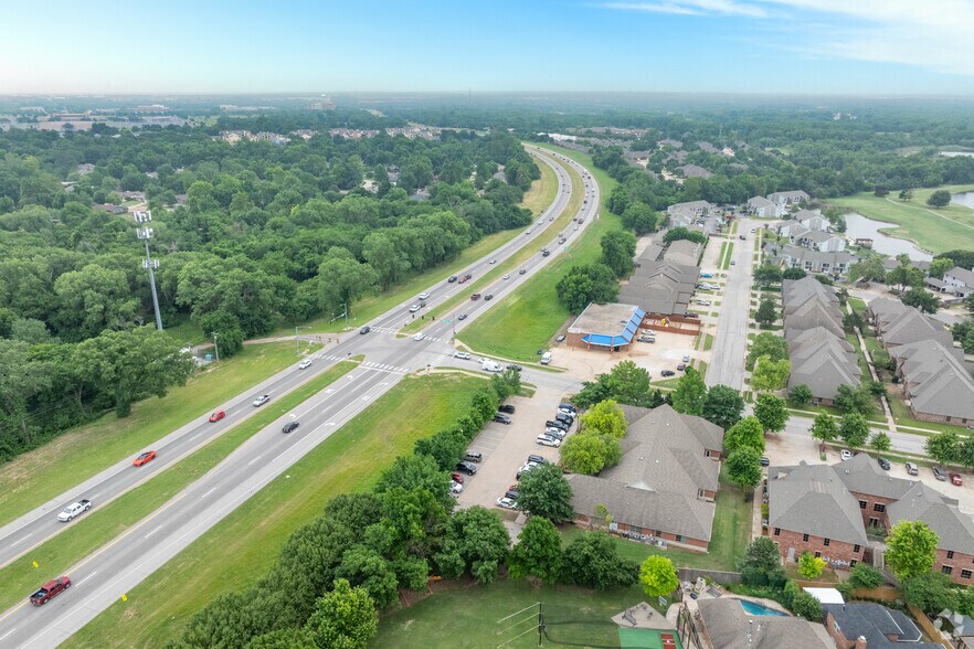 More Photos Of 3000 S Berry Rd, Norman Medical For Sale