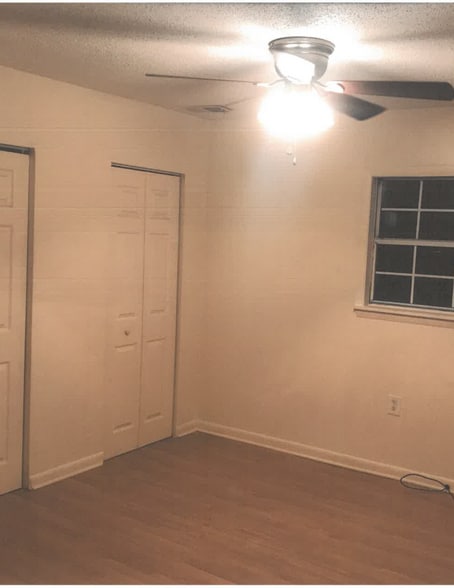 More Photos Of 128 Sandy Springs Ln, Lexington Manufactured Housing Mobile Home Park For Sale