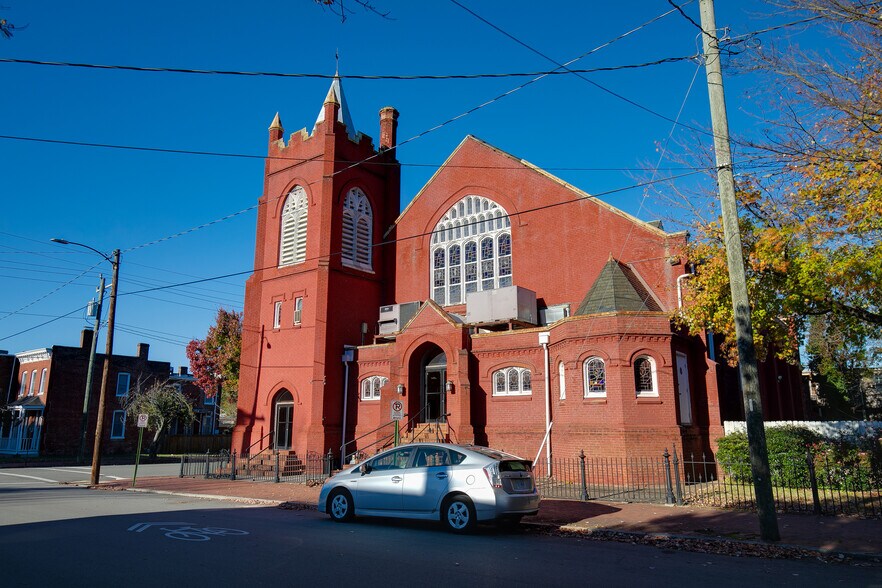 More Photos Of 2600 E Marshall St, Richmond Religious Facility For Sale