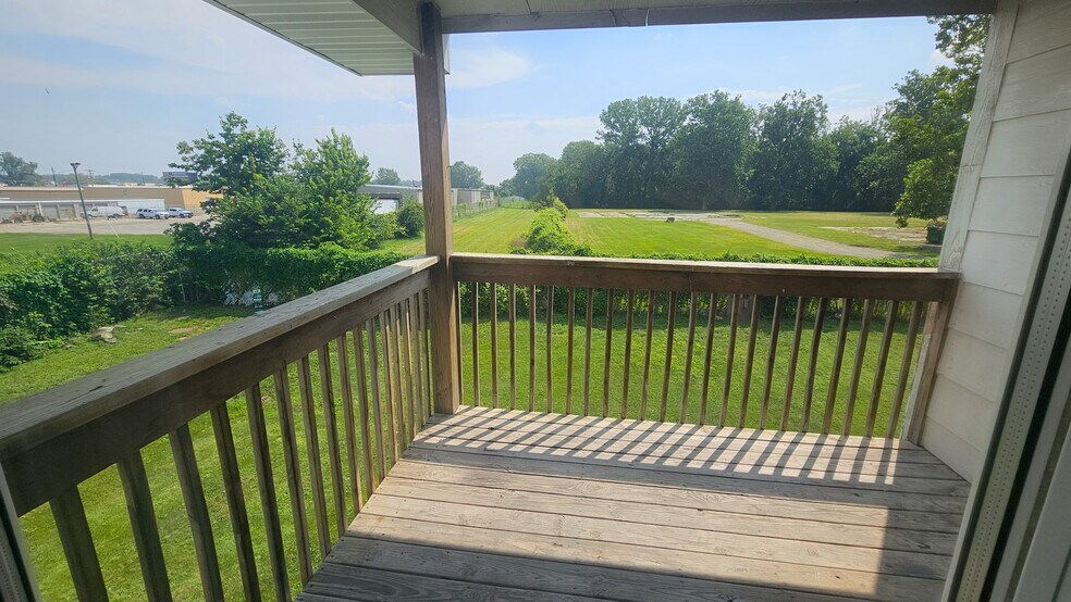 More Photos Of 3315 E 15th St, Des Moines Apartments For Sale