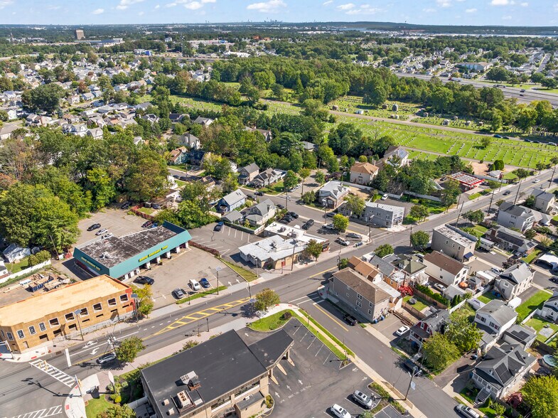More Photos Of 330 New Brunswick Ave, Fords Office For Sale