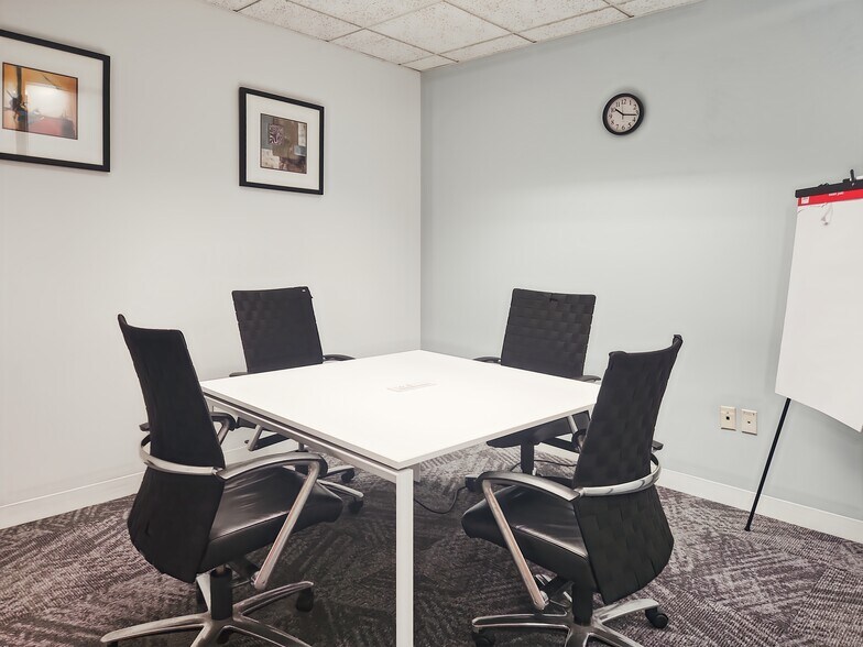 More Photos Of 945 Concord St, Framingham Coworking Space