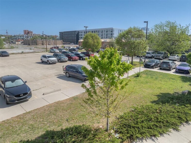 More Photos Of 815 NW 2ND St, Oklahoma City Land For Sale