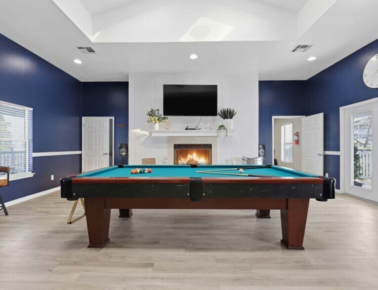 More Photos Of 1500 Sharen Dr, Salisbury Apartments For Sale