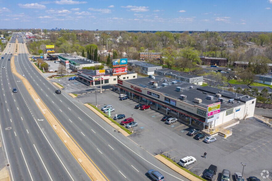 More Photos Of 3624 Kirkwood Hwy, Wilmington General Retail For Sale