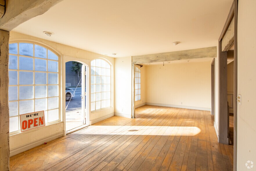 More Photos Of 1832 S Sepulveda Blvd, Los Angeles Storefront Retail Residential For Sale