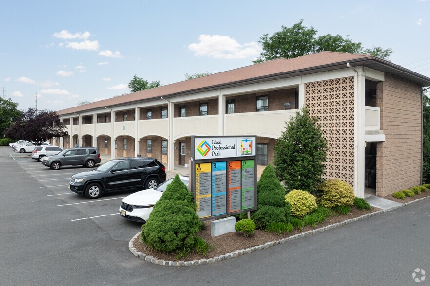 Primary Photo Of 2333 Morris Ave, Union Township Unknown For Lease