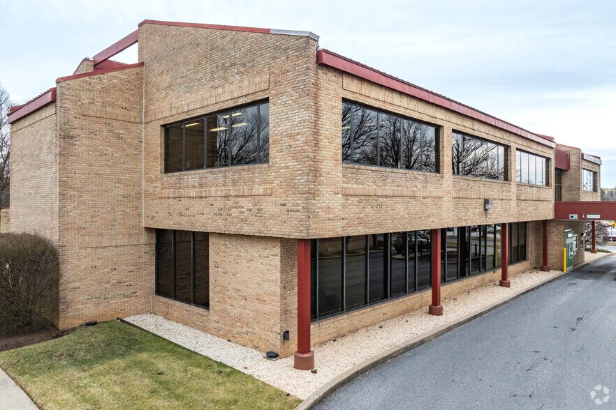 More Photos Of 6395 Dobbin Rd, Columbia Office For Lease