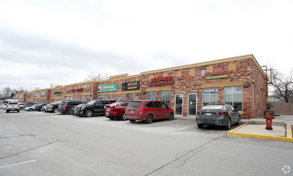 Primary Photo Of 145 Clarence St, Brampton Storefront For Sale