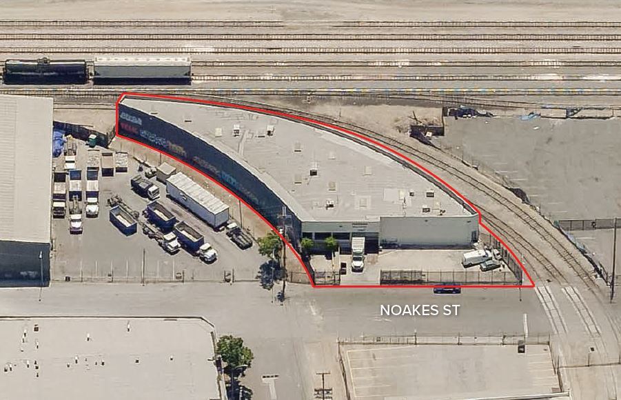 More Photos Of 3690 Noakes St, Los Angeles Manufacturing For Sale