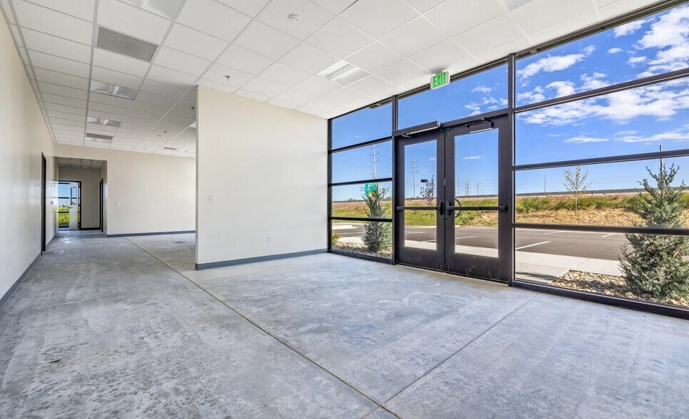 More Photos Of 216 Shannon Dr, Nampa Warehouse For Lease