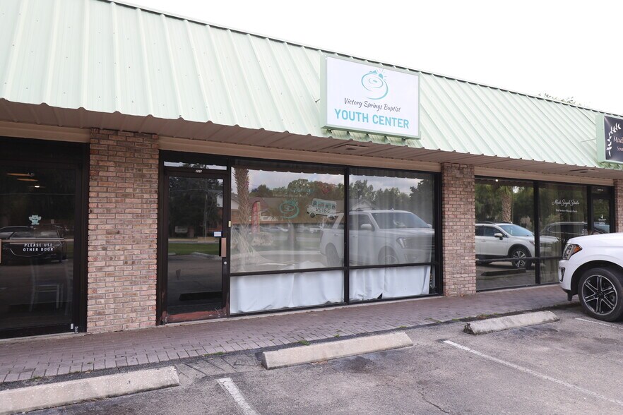 More Photos Of 23352 NW 186th Ave, High Springs Storefront Retail Office For Lease