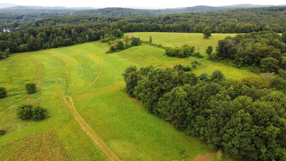 Chipperfield Dr, Stroudsburg, PA 18360 Land For Sale