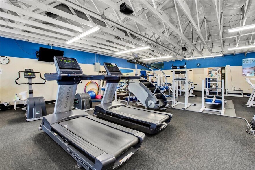 More Photos Of 73782 Two Mile Rd, Twentynine Palms Health Club For Sale