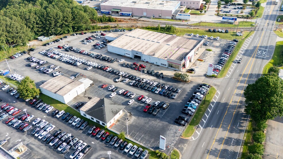 More Photos Of 6865 Jonesboro Rd, Morrow Auto Dealership For Sale