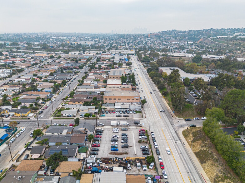 More Photos Of 4656 Floral Dr, Los Angeles Industrial For Sale